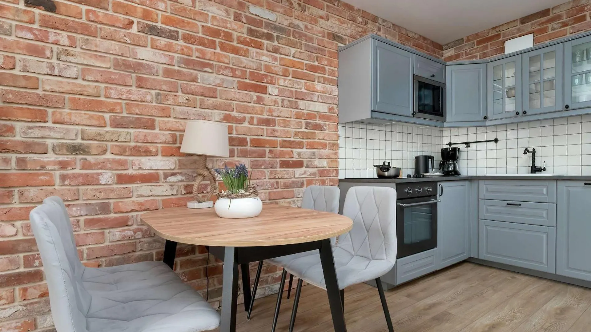 Stylish Apartment With Balcony & Parking Old Town Gdansk By Noclegi Renters