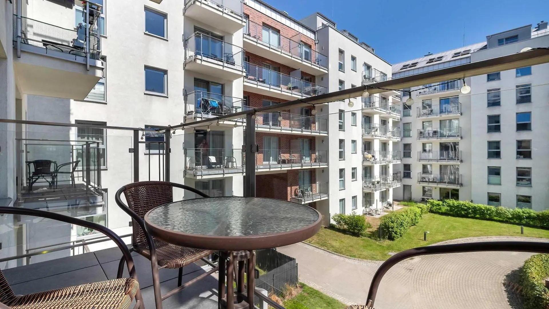 Stylish Apartment With Balcony & Parking Old Town Gdansk By Noclegi Renters